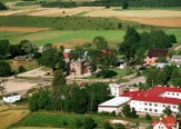 Miejscowość Jeleniewo - XIX w. zabytkowy, drewniany kościół